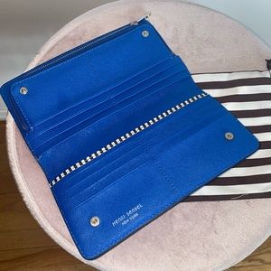 Henri Bendel wallet